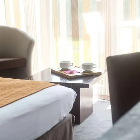 Apartahotel Résidence De Diane - 4*