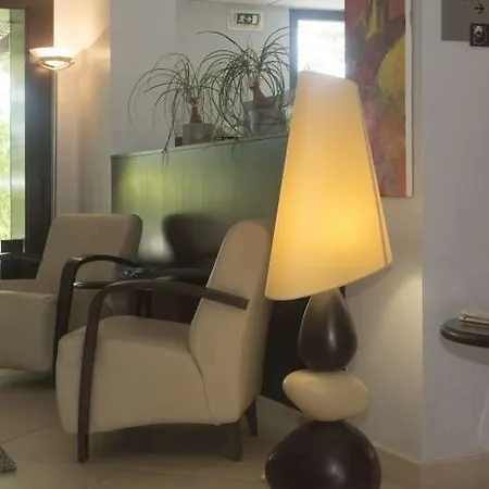 Résidence De Diane - 4*