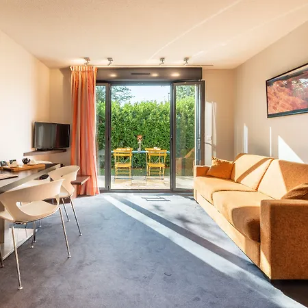 شقة فندقية De Diane - 4*