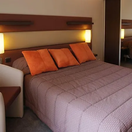 De Diane - Aparthotel 4*